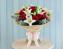 Букет цветов из:  Лилии и Розы #REPLACE_PRED# Черкесске