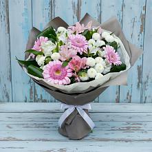 Букет цветов из:  Герберы, Альстромерии и Хризантемы в Черкесске