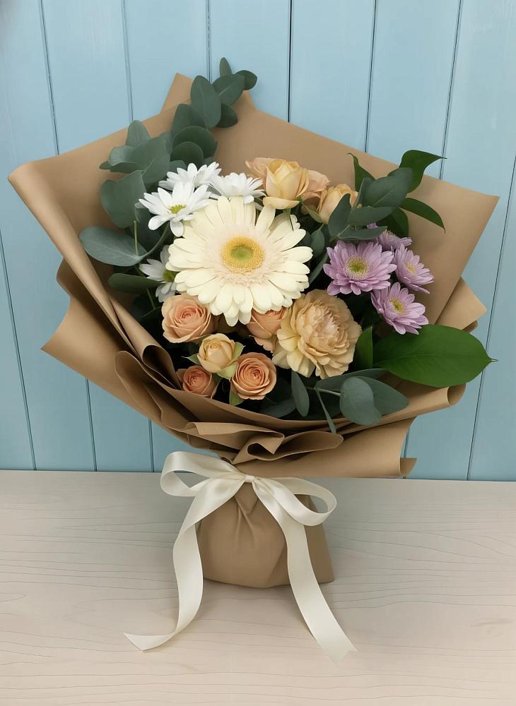 Букет цветов из: Герберы и Хризантемы в Черкесске