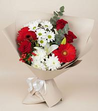 Букет цветов из:  Розы, Хризантемы, Герберы и Лилии в Черкесске