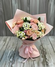 Букет цветов из:  Гвоздики, Розы и Хризантемы в Черкесске