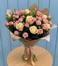 Букет цветов из:  Розы в Черкесске