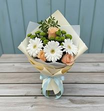 Букет цветов из:  Герберы, Розы и Хризантемы в Черкесске