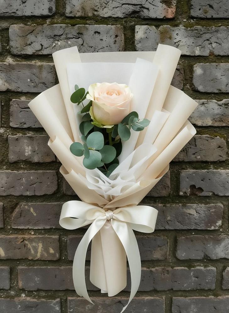 Букет цветов из: Розы в Черкесске