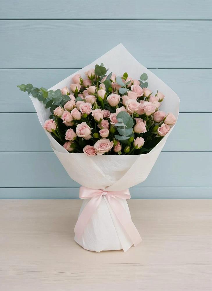 Букет цветов из: Розы в Черкесске