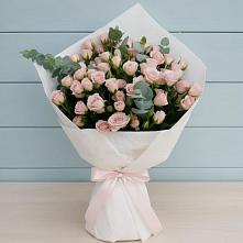 Букет цветов из:  Розы в Черкесске