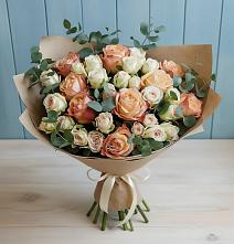 Букет цветов из:  Альстромерии и Розы в Черкесске